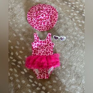Posh Peanut Ashley Swimsuit, Hat & heart sunglasses